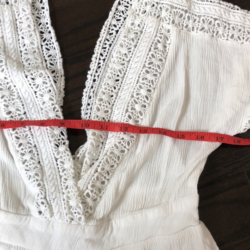 V-Neck romper by Forever 21, size M - Picture 7 of 9